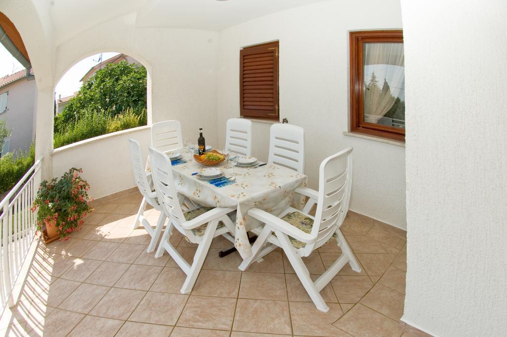 Holiday Home Magnolia Tar-Vabriga Zimmer foto
